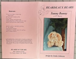 #3131 \"Sunny Bunny\" 10\" Bunny