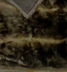 #3217 Dark 8\" Pelts 22mm brn pile drk tip 30x36