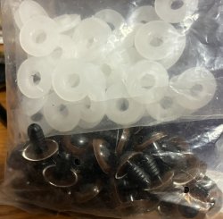 #3430 15mm Brown acrylic eyes