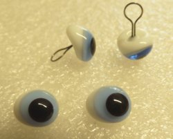 923 Blue Googly Squint