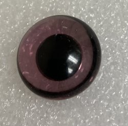 Amethyst round pupil pig tail